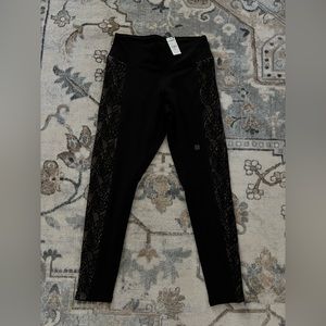 EXPRESS LACED LEGGINGS